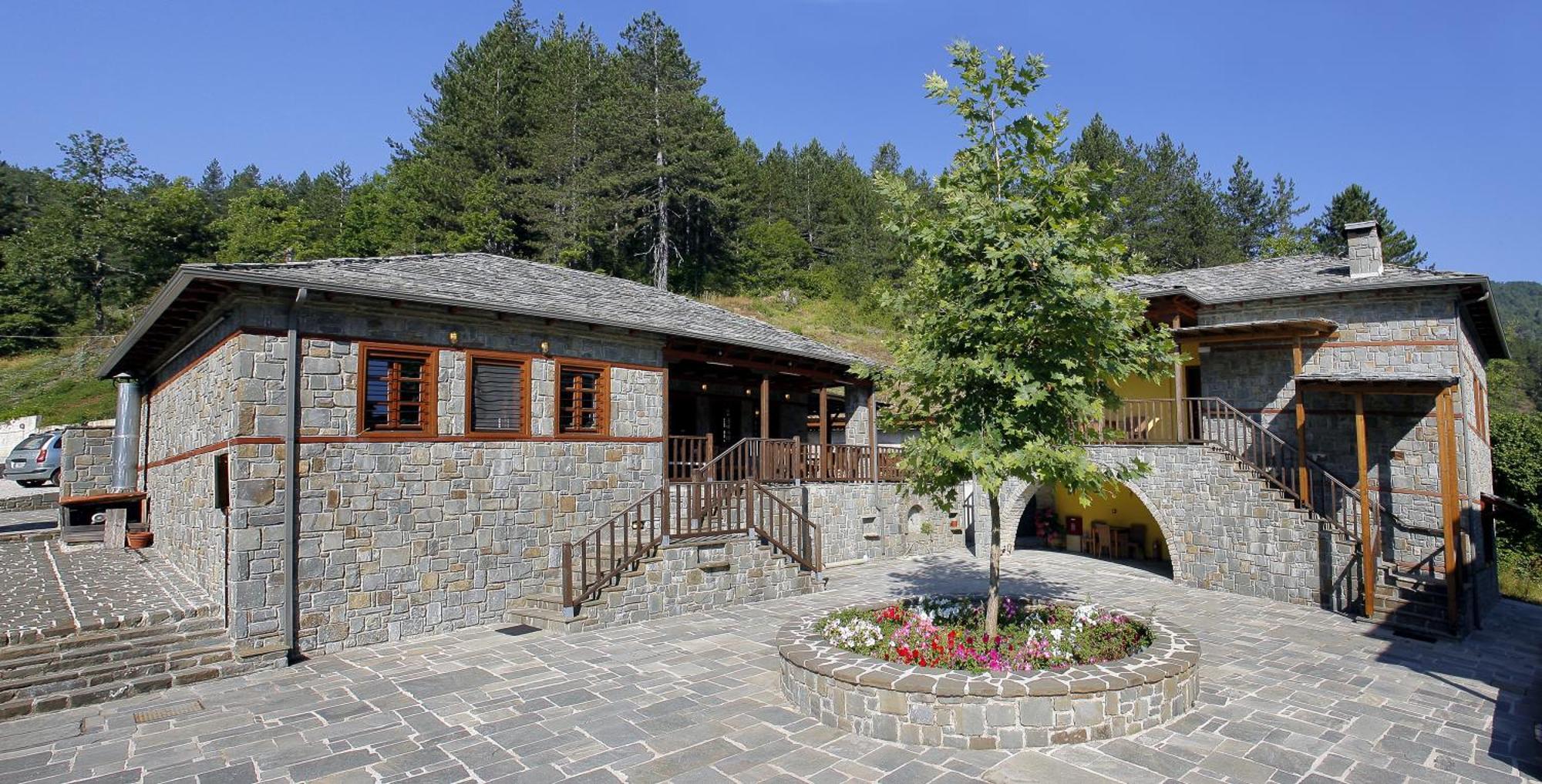 Kerasies Guesthouse Vovousa Ngoại thất bức ảnh