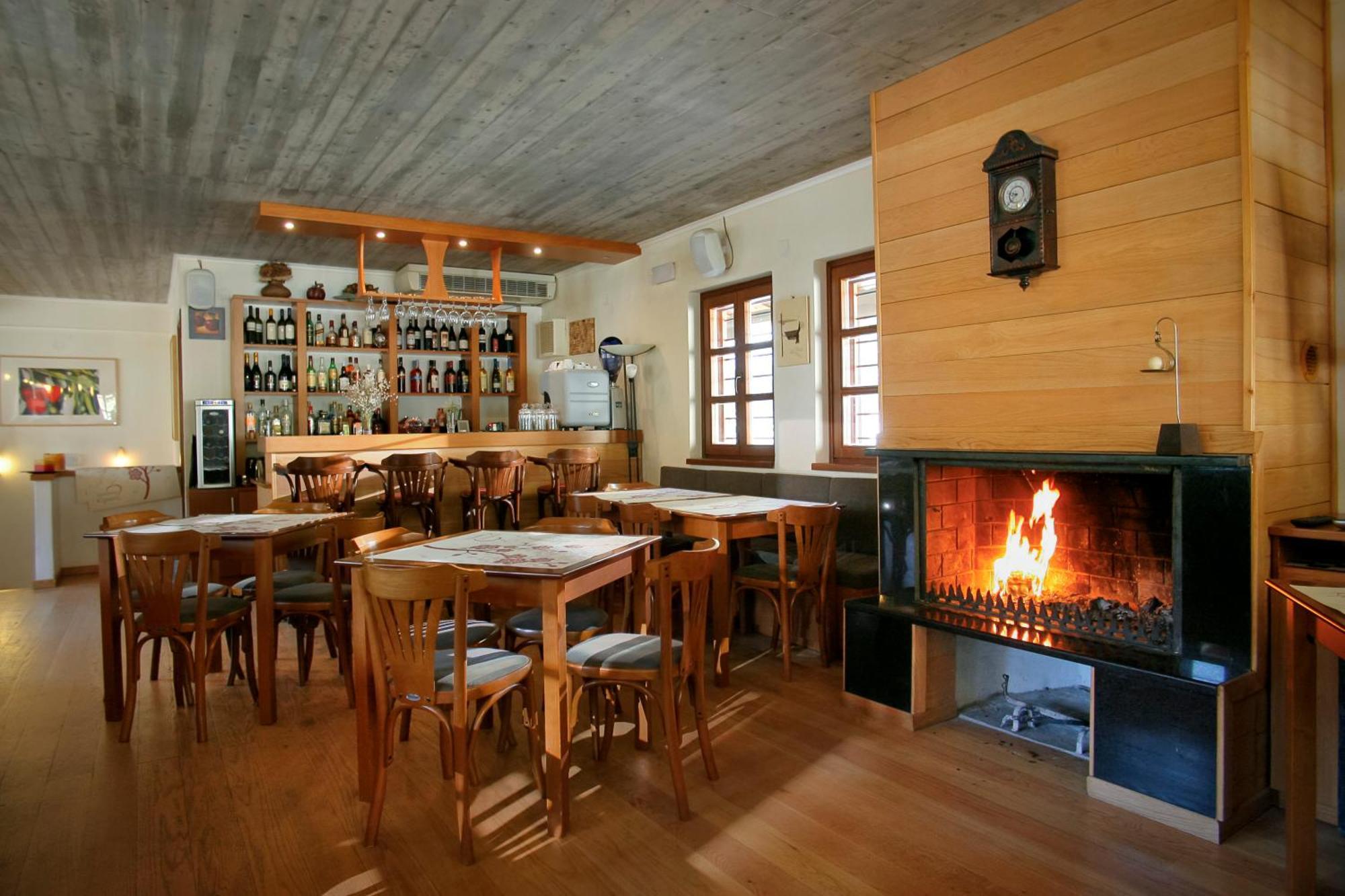 Kerasies Guesthouse Vovousa Ngoại thất bức ảnh