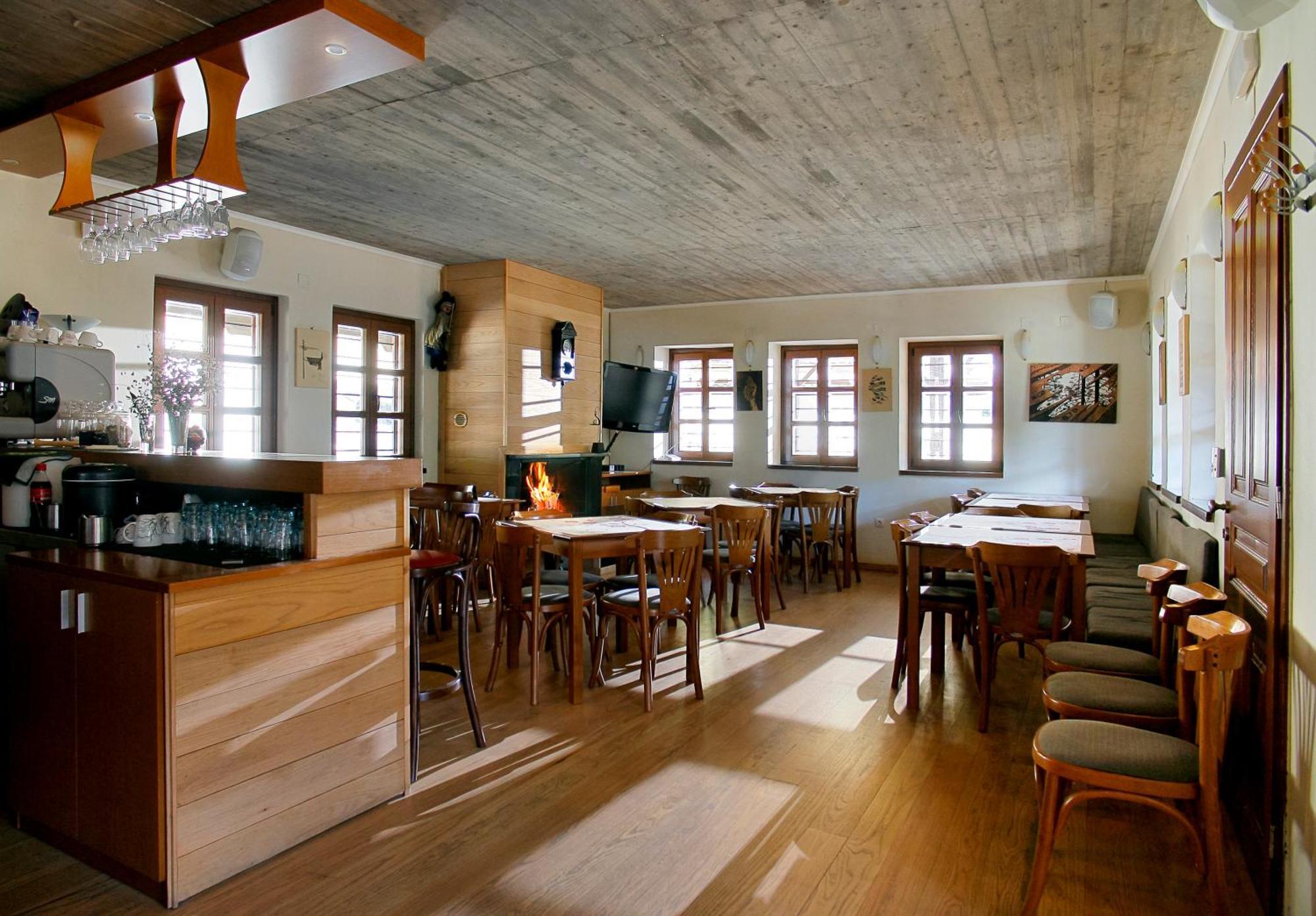 Kerasies Guesthouse Vovousa Ngoại thất bức ảnh